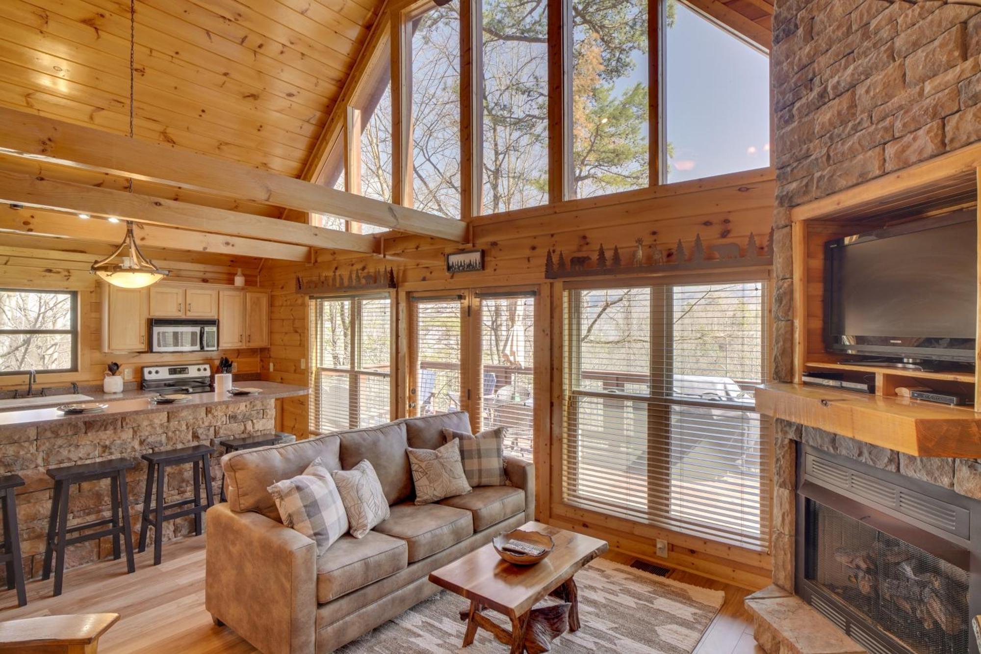 Hatcher Mtn Retreat Sevierville Cabin With Hot Tub! Exterior photo